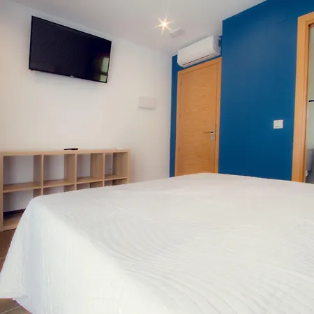 בית הארחה Pixel 3*