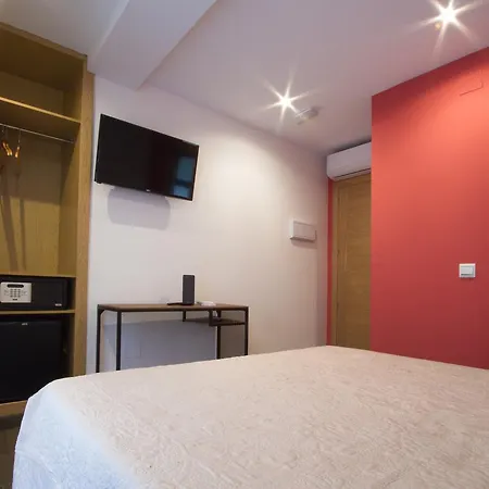 Pixel בית הארחה 3*