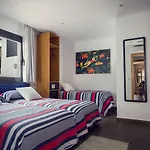 Konukevi Pixel Torremolinos