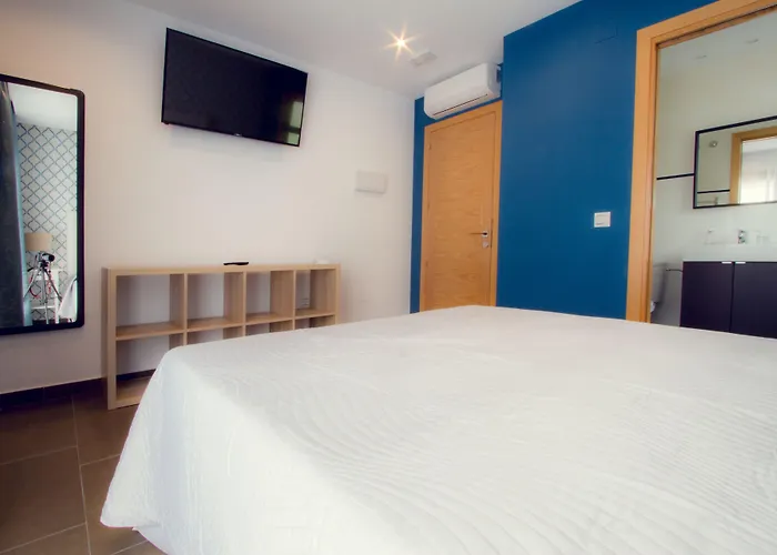 בית הארחה Pixel 3*