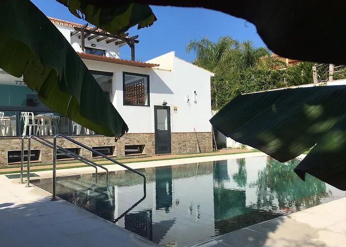 Pixel בית הארחה טורמולינוס